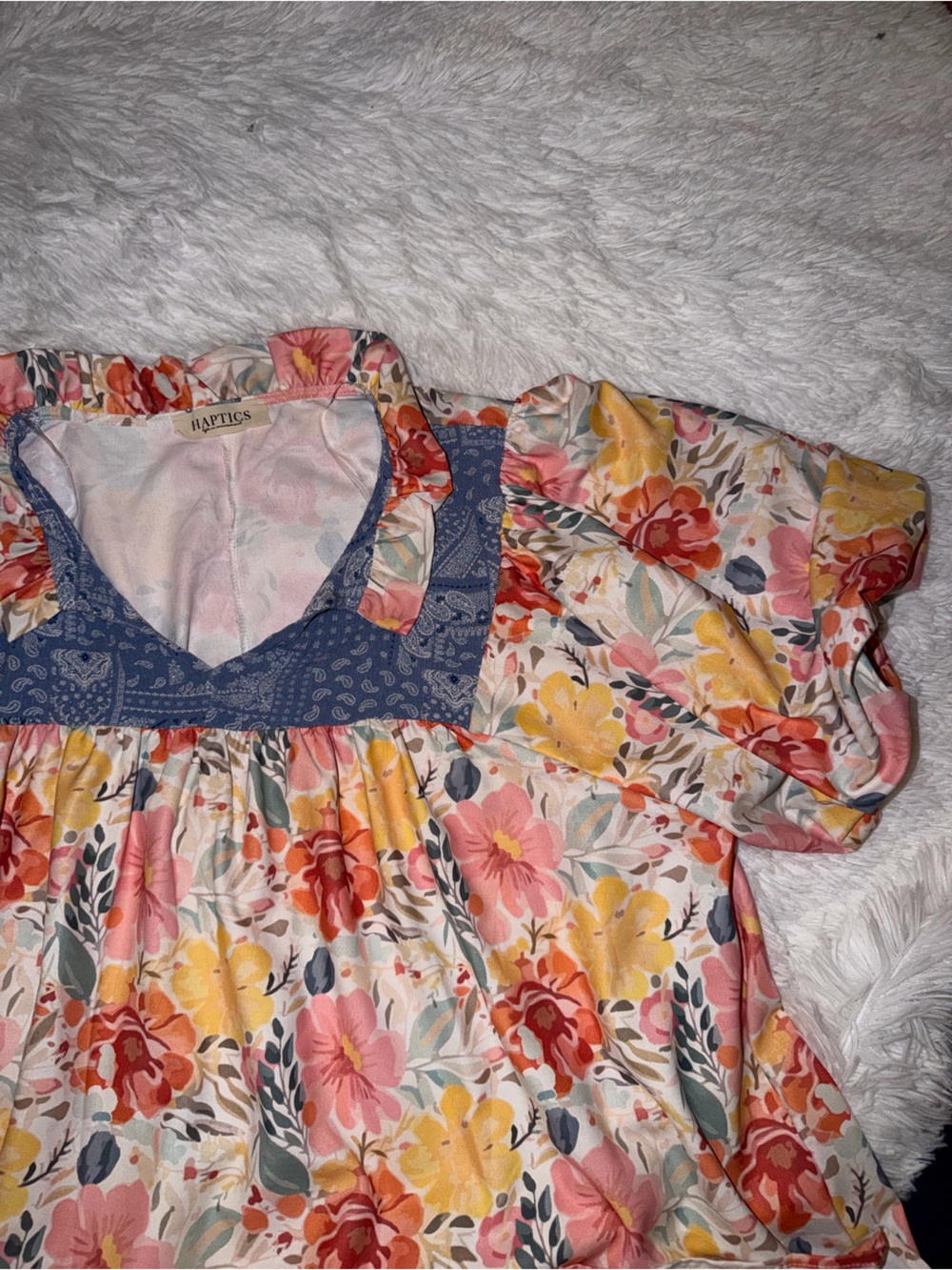 Haptics Floral Flowy Business Casual Shirt with Bell Sleeve size 3XL